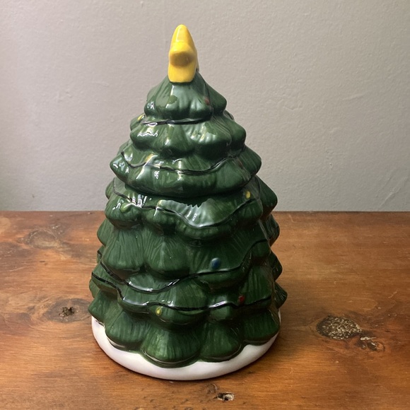 NWT- Stunning Holiday Christmas Tree 🎄with Lights Ceramic Cookie Jar Decoration - Picture 7 of 17